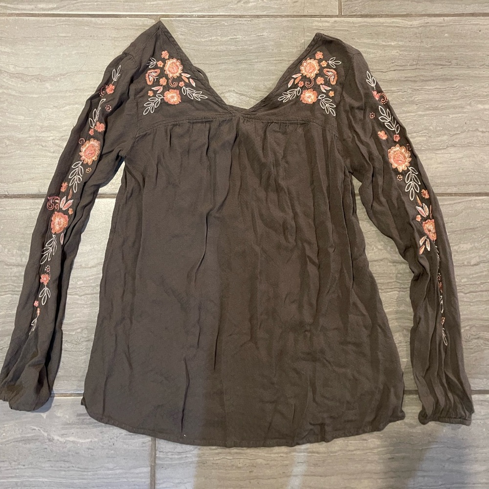 Embroidered long sleeve top